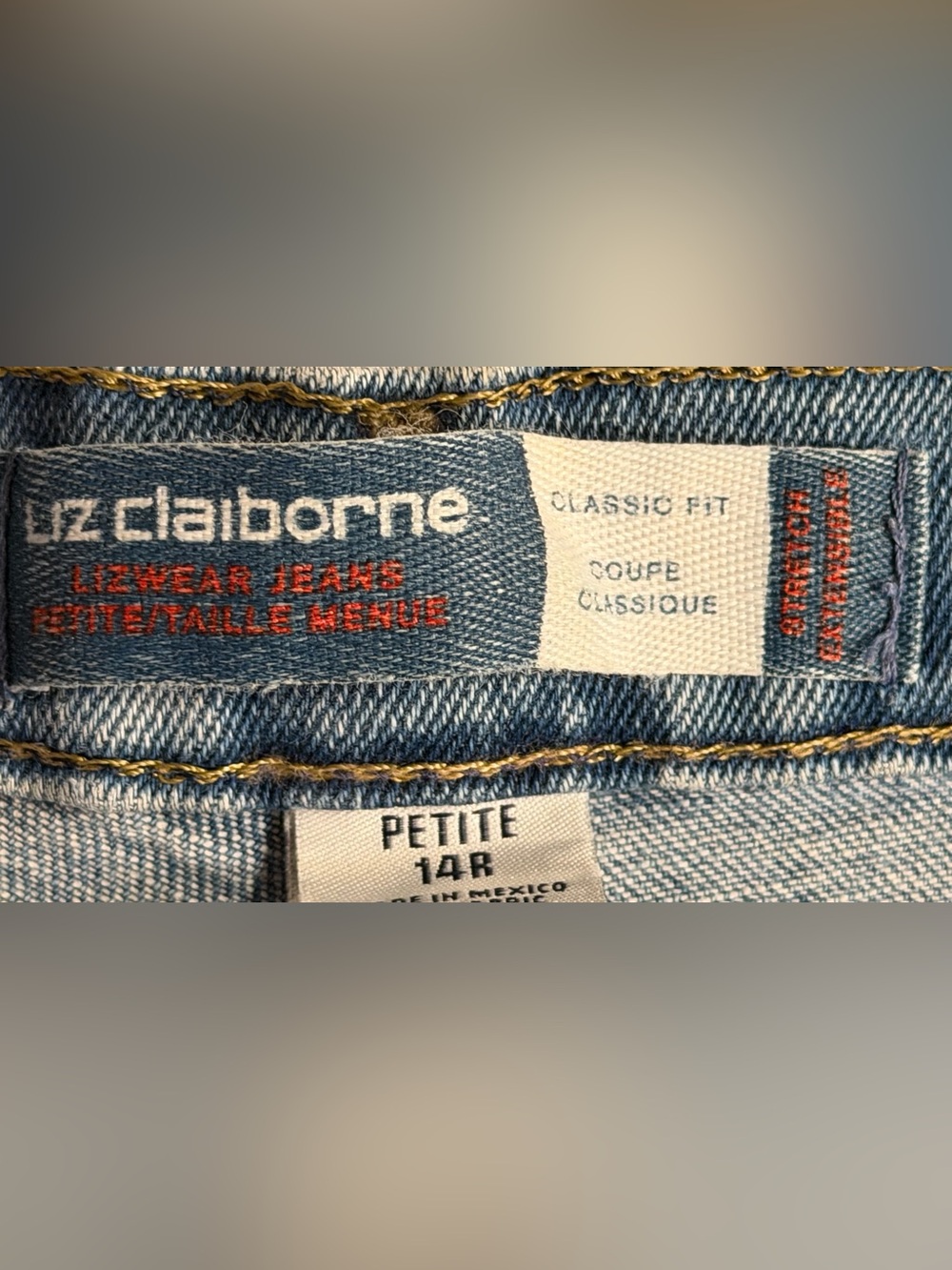 Liz Claiborne Lizwear Classic Fit Blue Stretch Jeans Size: Petite 14R - Picture 7 of 10